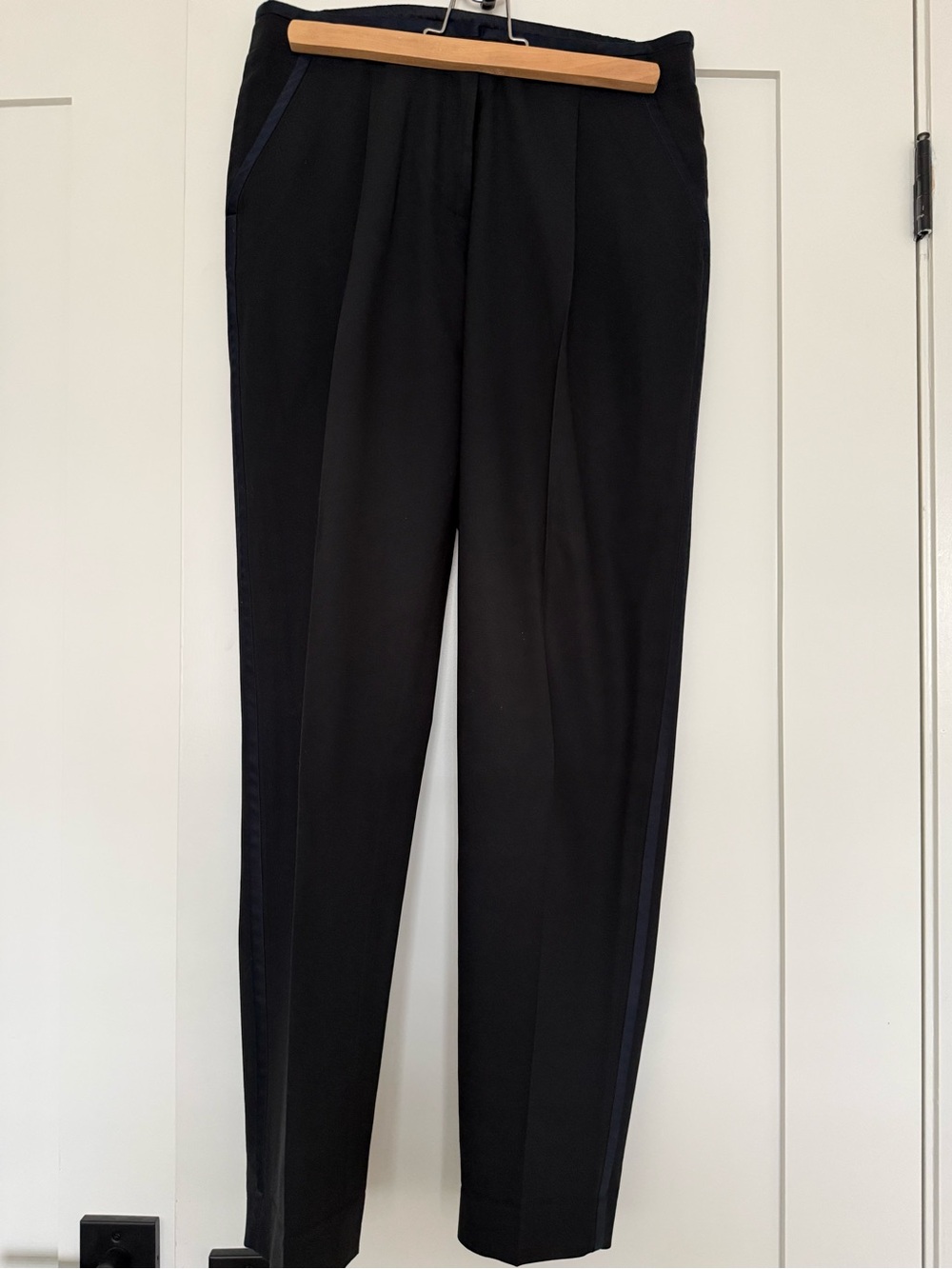 Lafayette 148 New York Finesse Crepe Tapered Trousers Midnight Blue Size 4